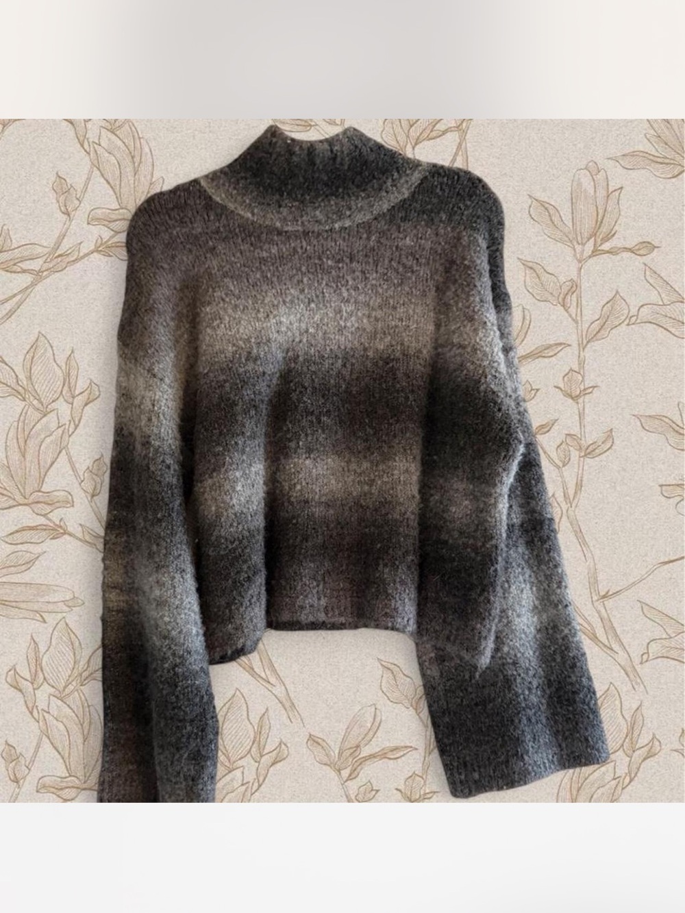 Women's Gradient Mock-Neck Sweater in Charcoal Gray